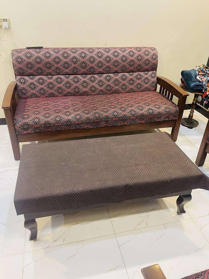5seater sofa set with center table and side table 3