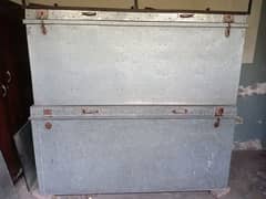 2 Patti (steel trunk)