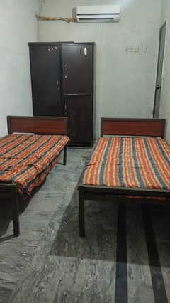 DEVINE INN GIRLS Hostel Fully furnished Ac Rooms