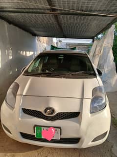 Toyota Vitz 2010