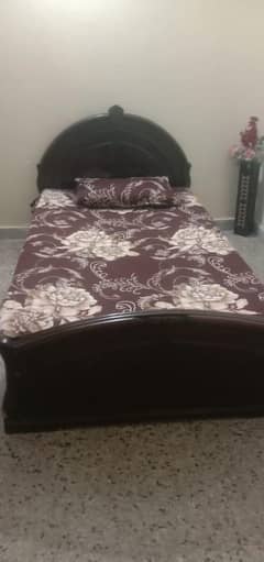 single bed used