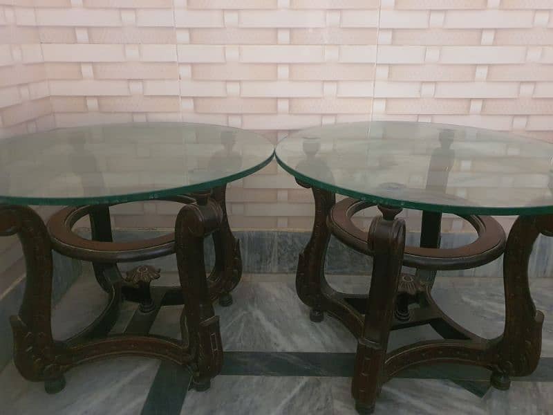 tables 0