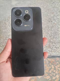 Infinix hot 40 pro