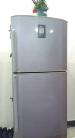 Double Door Refrigerator_Excellent Condition