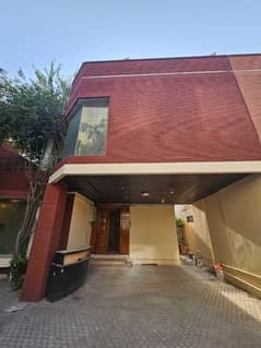 12 Marla House For Rent In Gulberg Lahore