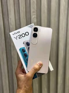 vivo y200.8/256 GB 03241196127 my whatsapp number