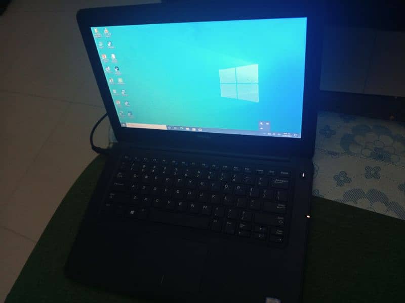 Device name: DESKTOP-MTA6FKG  Processor: Intel(R) Core(TM) i5-7200U 2