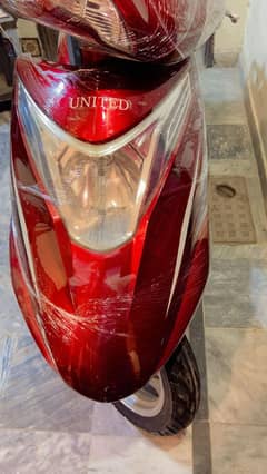 united scooty 2019 petrol self start 100cc