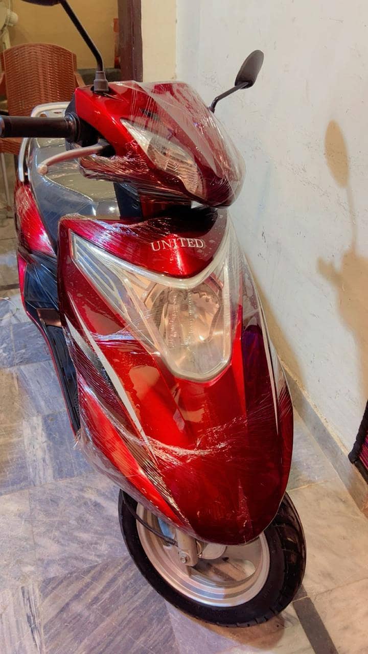 united scooty 2020 petrol self start 100cc 2