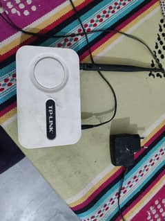 Router (TP LINK )