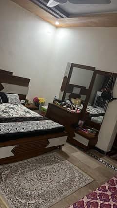 Bed for Sale with dressing table 2 table side