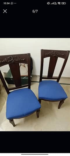 dining table with 6 chairs and new poshish urgent sell
