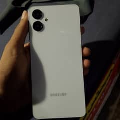 galaxy A06 4/64 box open