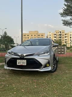 Toyota corolla altis grande 1.8 x