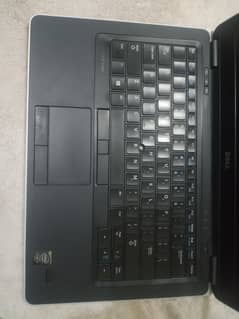 Core i5 4th generation 256 GB SSD 8 GB Ram with original charger