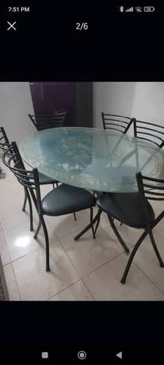 Dining table 6 seater
