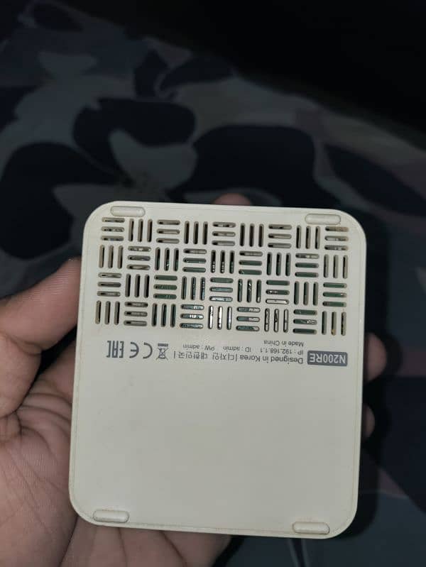 totolink router along with adapter for sale 3