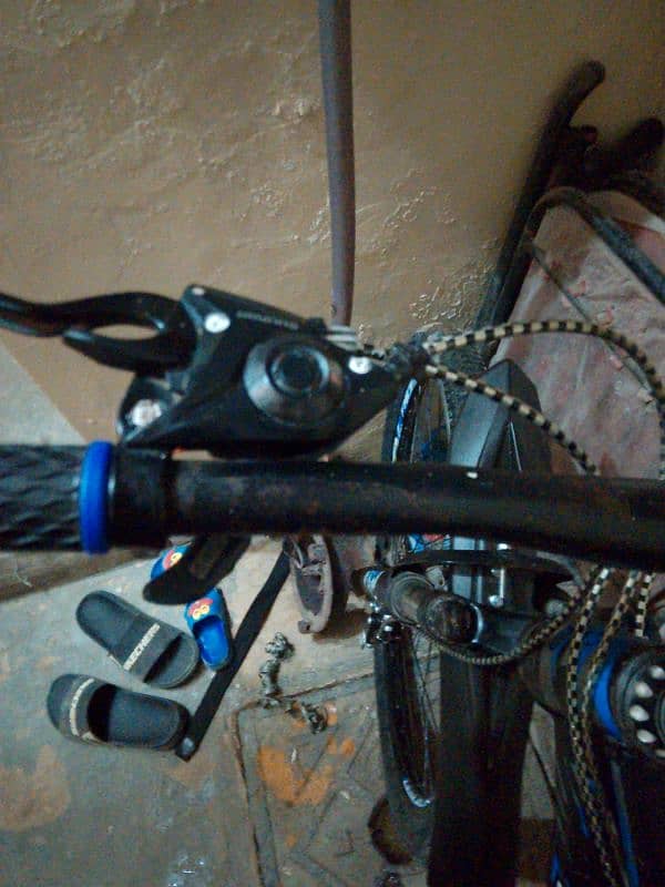 cycle 26 num front 3 gears and back 7 gears all gears working 2