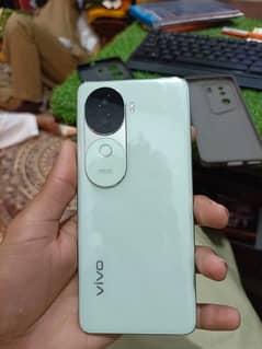 vivo v40e
