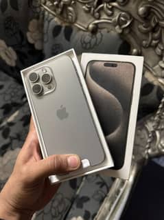 iPhone 15 Pro Max FU