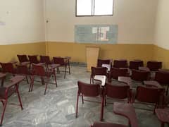 collage ki chairs hai zda available hai school k Lia ya college k Lia