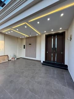 10 Marla Brand New House For sale In Lake City Sector M2a