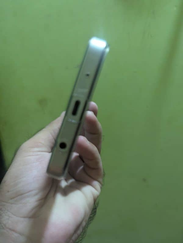 Redmi A5 only 7 day use 4
