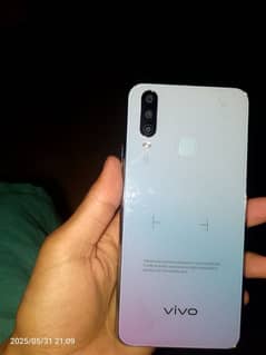 vivo y16