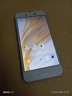 Used Sharp Aquos (Docomo) – Non-PTA – Only Rs. 8000!