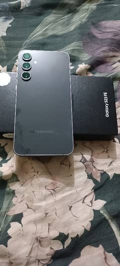 Samsung s23fe 8 256 condition 10 by 10 official approved