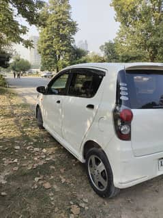 Daihatsu Mira 2007