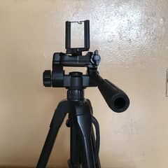 Tripod stand