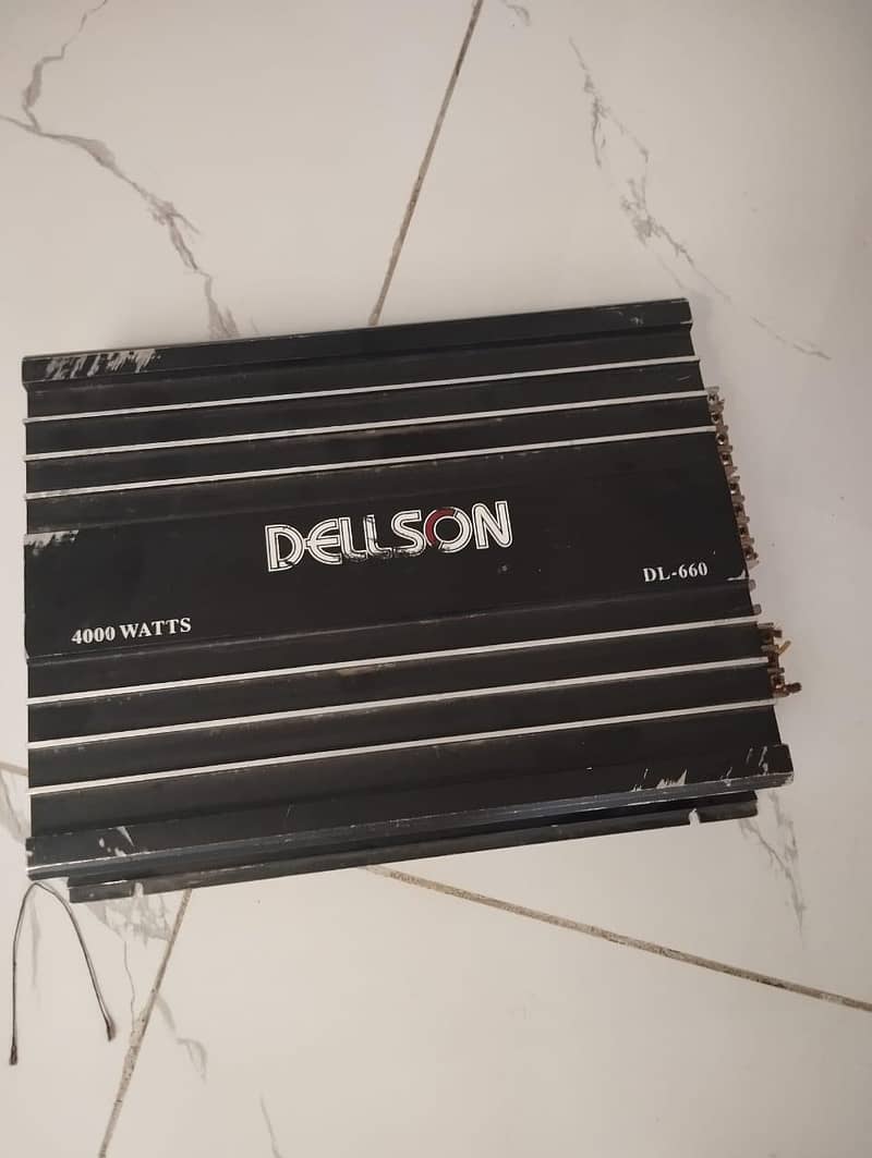 Amplifier and woofer with Box 2