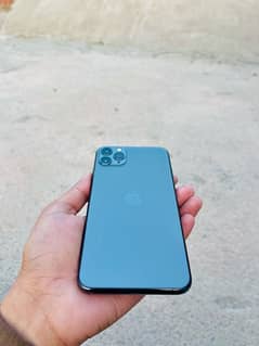 I phone 11 pro max 256 gb fu 10/10