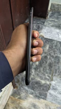 Iphone 7 plus (PTA Approved)