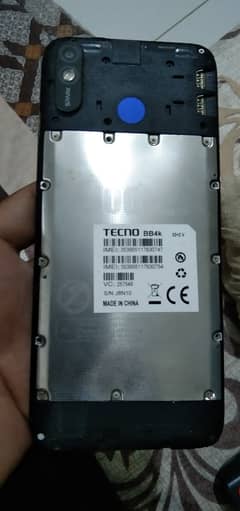 Tecno spark 4