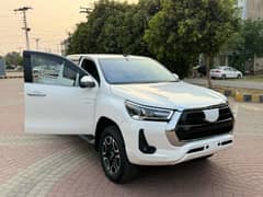 Toyota Revo V 2.8 Disel
