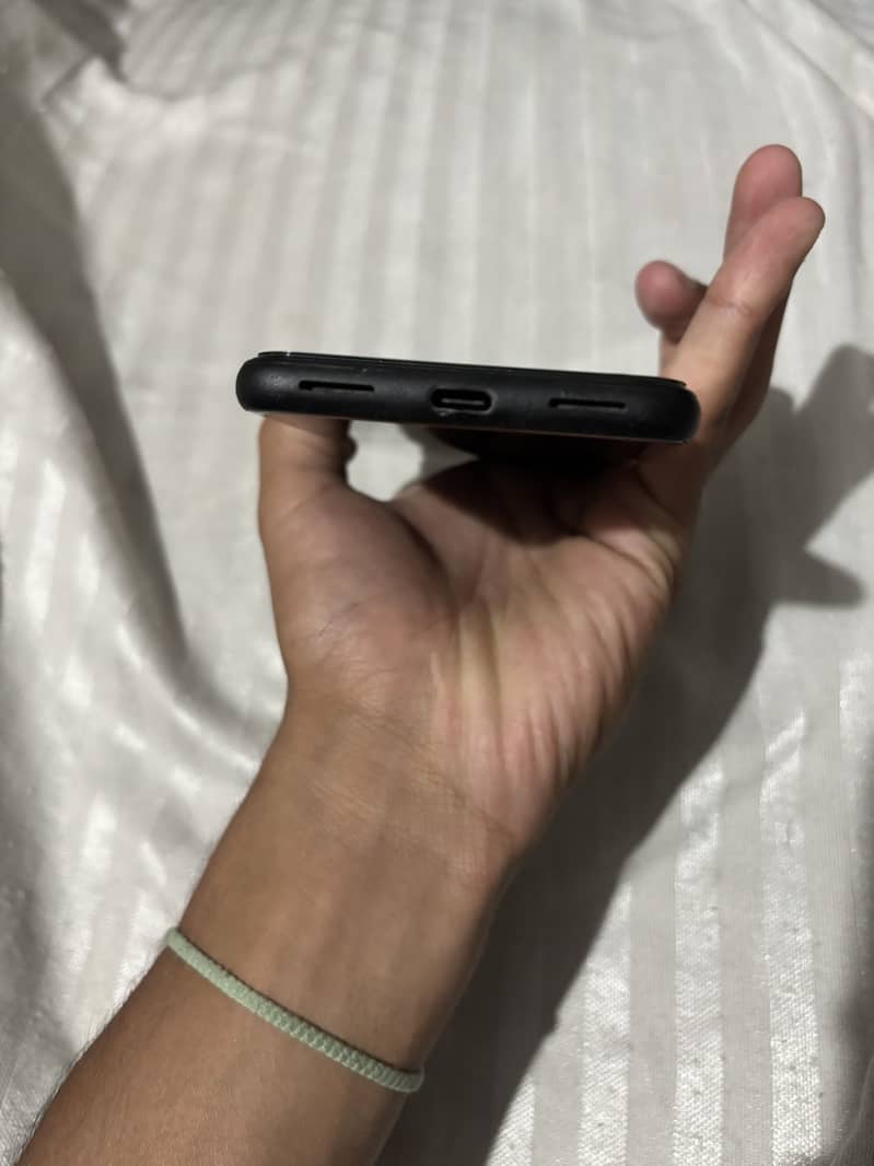 Google pixel 4 non pta all orignal 6/64 very good condition 2