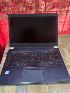Laptop touchscreen core i7 8th ram 265gb rom