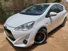 Toyota Aqua 2015-2018