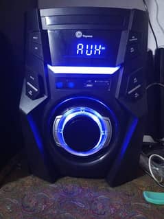 TOYONA AMPLIFIER PLUS SPEAKERS