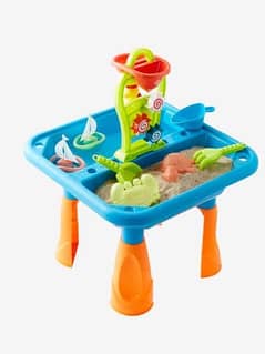Sand and water table for kids