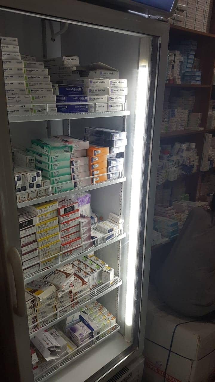 vaccination fridge 1