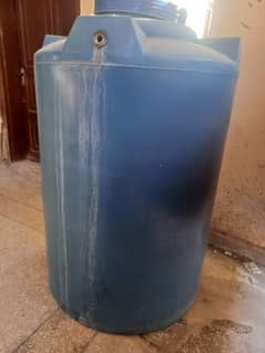 Water tank 850 litres