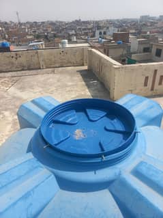 Water tank 1300 litres