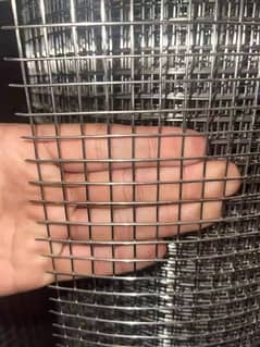 Chain Link Fence Jali Welded Mesh China Barfi Jali Chainlink Wire Mesh