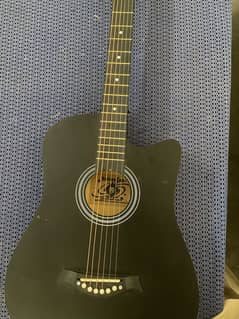 Im selling guiter