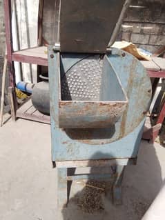 Grater machine