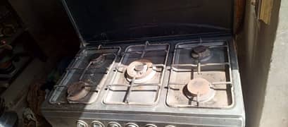 gas stove 5  boners and oven