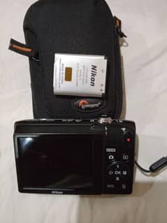 Nikon Coolpix A100. . . . . model N1518
